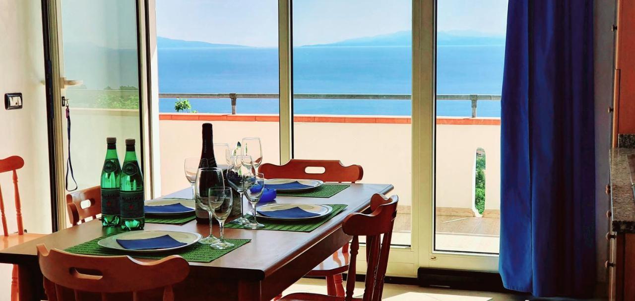 Naturamare Apartments - Piscina Idromassaggio Con Vista Mare Aperta Fino Alle Ore 22-00 Capo Vaticano Exterior photo