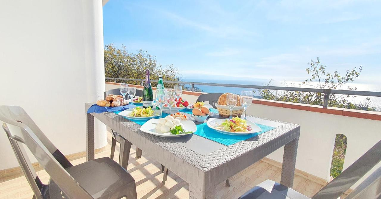 Naturamare Apartments - Piscina Idromassaggio Con Vista Mare Aperta Fino Alle Ore 22-00 Capo Vaticano Exterior photo
