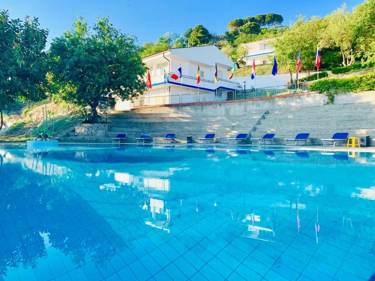 Naturamare Apartments - Piscina Idromassaggio Con Vista Mare Aperta Fino Alle Ore 22-00 Capo Vaticano Exterior photo
